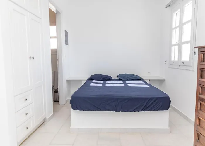 Glyfada With Sea View Apartment *